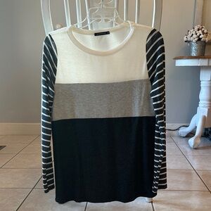 Staccato Cream Knit Top
